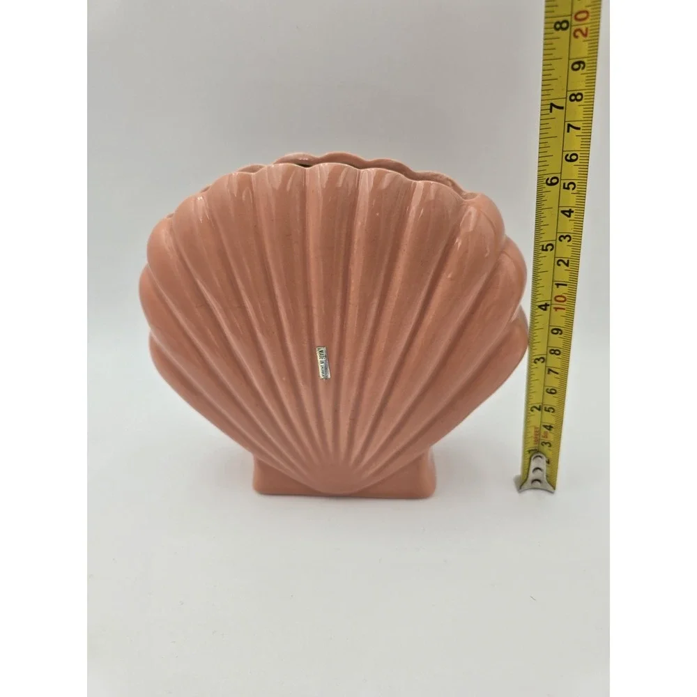 1980s Ceramic Shell Vase Art Deco Revival Scallop Pink Dusty Rose Decor Fan